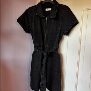 Showpo Black Belted Short Sleeve Dress